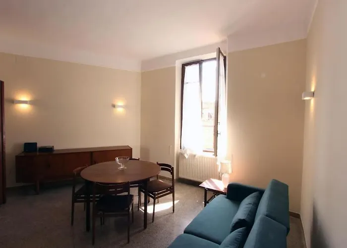 Διαμέρισμα Sacconi Flat