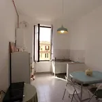 Sacconi Flat